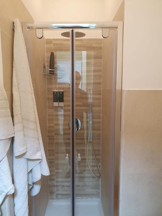 Koas Home Napels Buitenkant foto